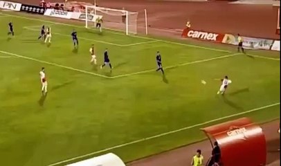 ¡Golazo de Chilena de Ozegovic!