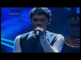 MIKHA ANGELO - VIVA LA VIDA (Coldplay) - GALA SHOW 7 - X Factor Indonesia 5 April 2013