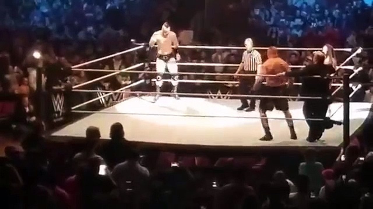 Brock Lesnar vs Sheamus