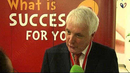 Jamie Shea rikthehet në Kosovë - Top Channel Albania - News - Lajme