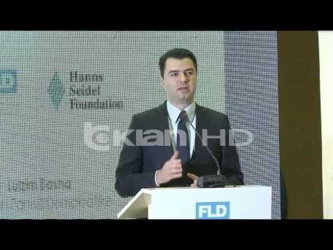 RENIA E BUSTIT TE DIKTATORIT HOXHA