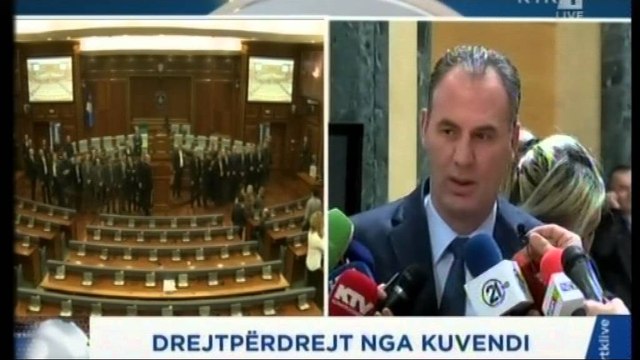 KAOS NE KUVENDIN E KOSOVES, SERISH GAZ LOTSJELLES DHE PERLESHJE ME SIGURIMIN LAJM