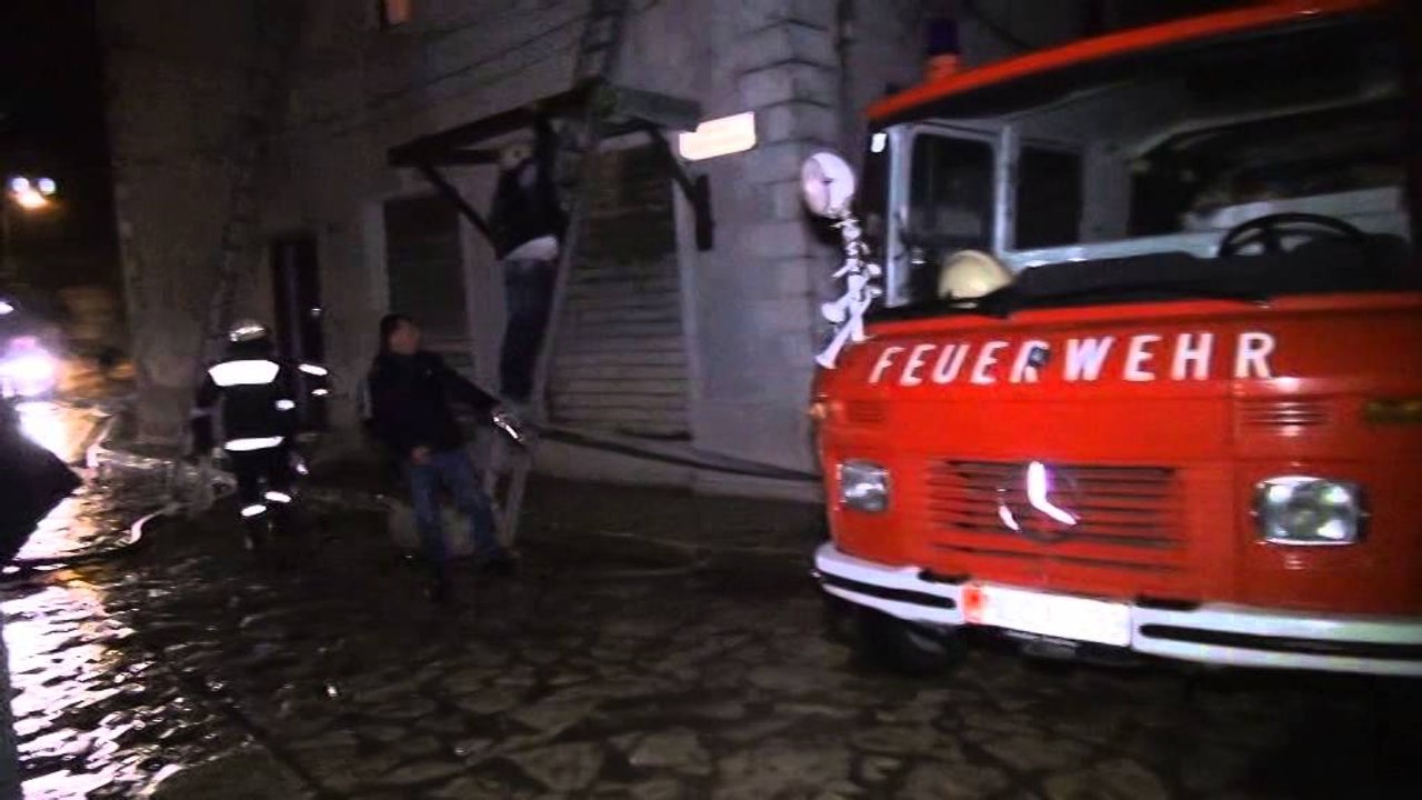 VLORE DIGJET NJE VILE TREKATESHE, NUK KA TE LENDUAR,VETEM DEME MATERIALE LAJM mpg