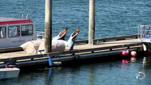 Hauling Goats in the Bush | Alaskan Bush People