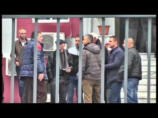 Qytetarët e Kombinatit ngrihen në protestë. Tahiri: Abuzuesi do të mbajë përgjegjësi penale