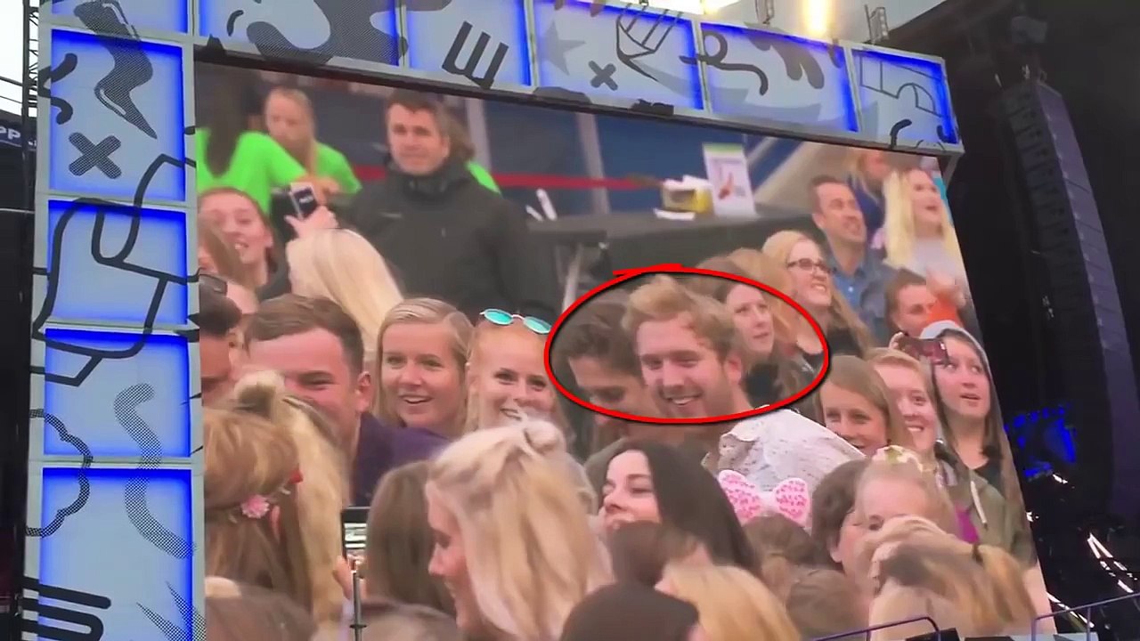 Harry Styles cuenta que su amigo le robó su novia [Subtitulado]