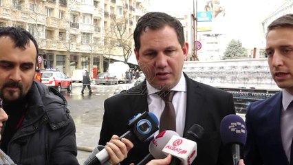 Zjarr në godinën e kompanive ELEM-EVN