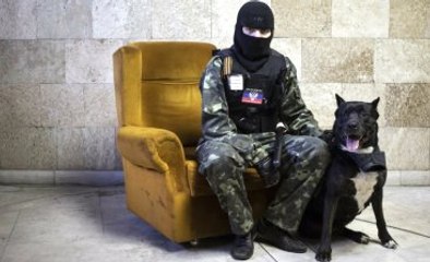 Ukrayna'da Ayrılıkçı "Donetsk Halk Cumhuriyeti" Kendi Pasaportunu Bastı