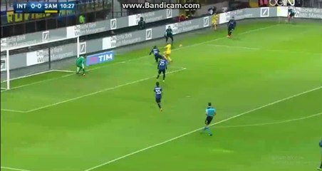 Samir Handanovic Amaizing Save Inter v. Sampdoria 20-02-2016