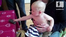 Baby puts phone in glass of water - Funny - toddletale