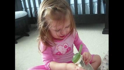 Put the Lotion on the Baby - Funny - toddle tale