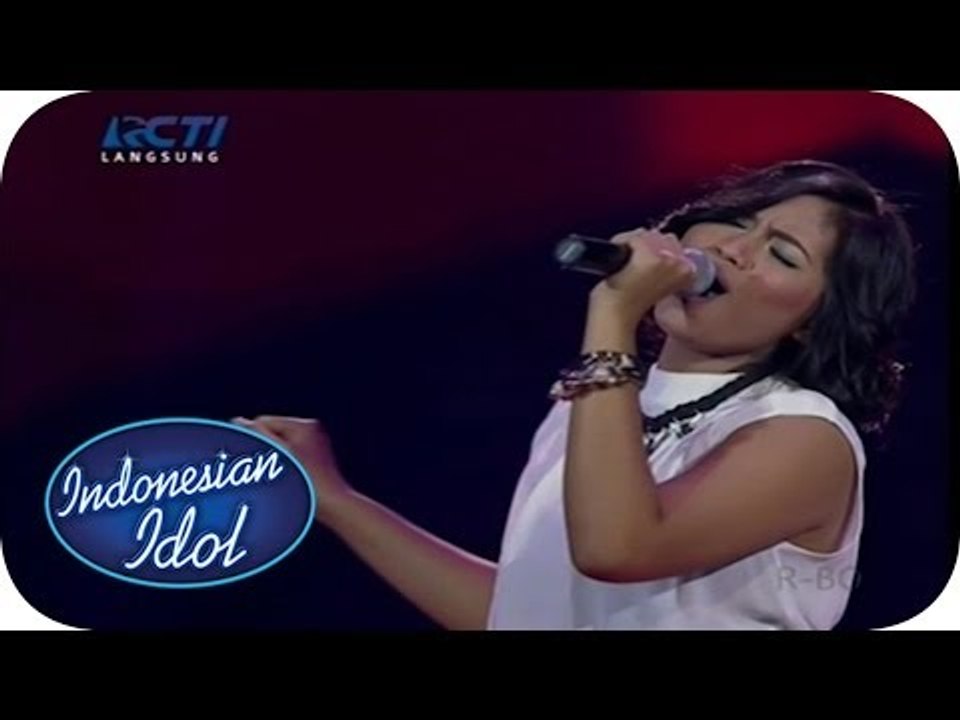 DEWI - PERTAMA  (Reza Artamevia) - Spektakuler Show 2 - Indonesian Idol 2014