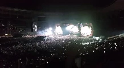 Star me up abre show dos Stones