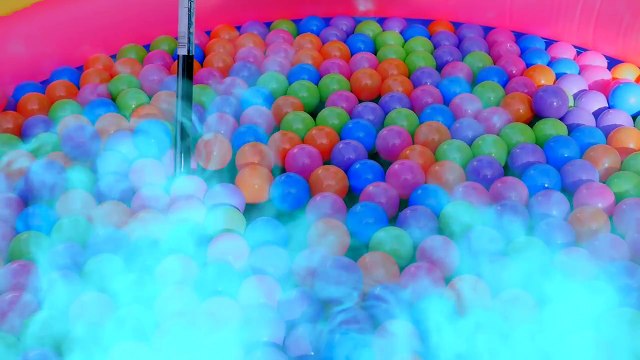 Spiderman vs Werewolf vs Frozen Elsa vs Maleficent - Elsa kinapped Fun Superhero Movie in Real Life