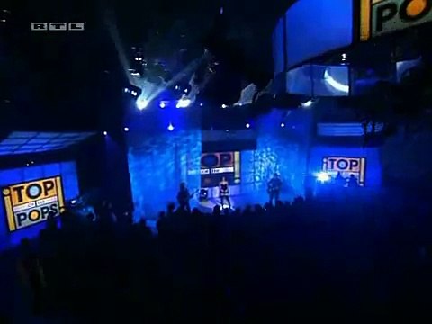 Alizée 'I'm fed up' (Live) English 'J'en ai marre' ( High Quality ) 2003