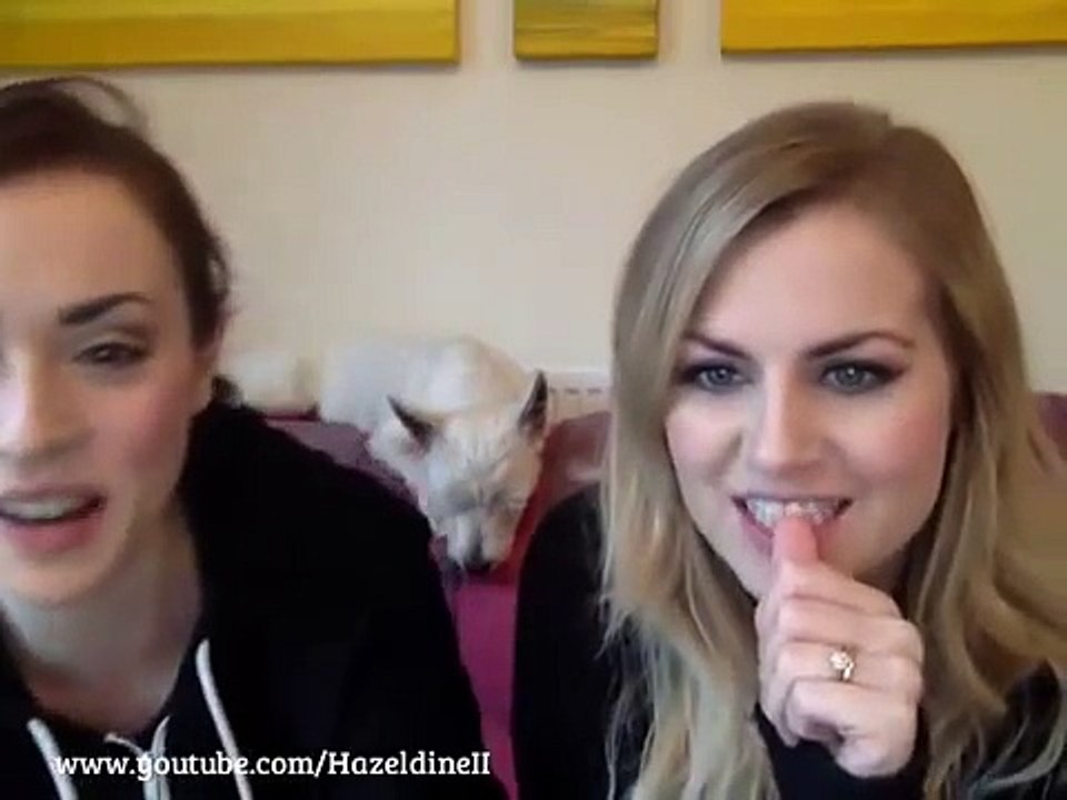 Rose and Rosie YouNow 11/30/15 ( Lap Dance )