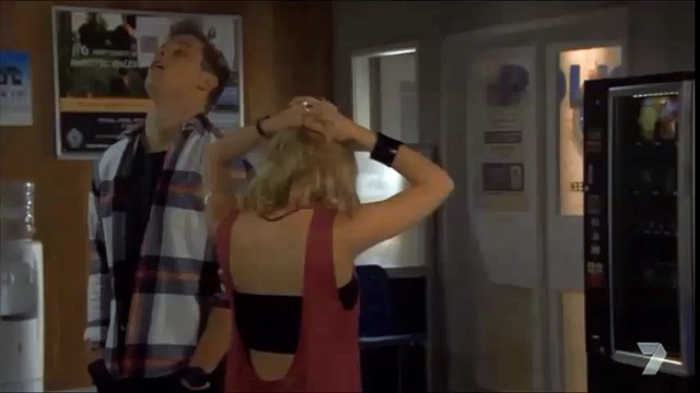 Olivia and Hunter scenes ep 6358