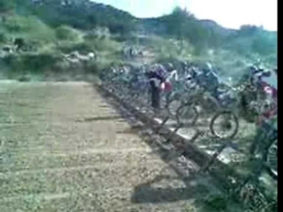 départ compét moto cross chateauneuf