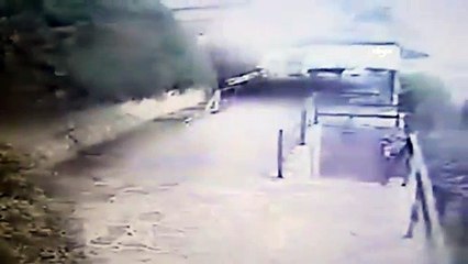 Hortum dehşeti güvenlik kamerasında