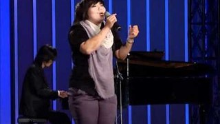 [Vietnam Idol 2010 - Top 16] Thí sinh Nguyễn Thị Phương Anh