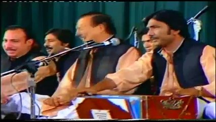 Asrar e Khuda Tasveer e Nabi Haq Ali Ali Dam Ali Ali - Nusrat Fateh Ali Khan (Qawwali)