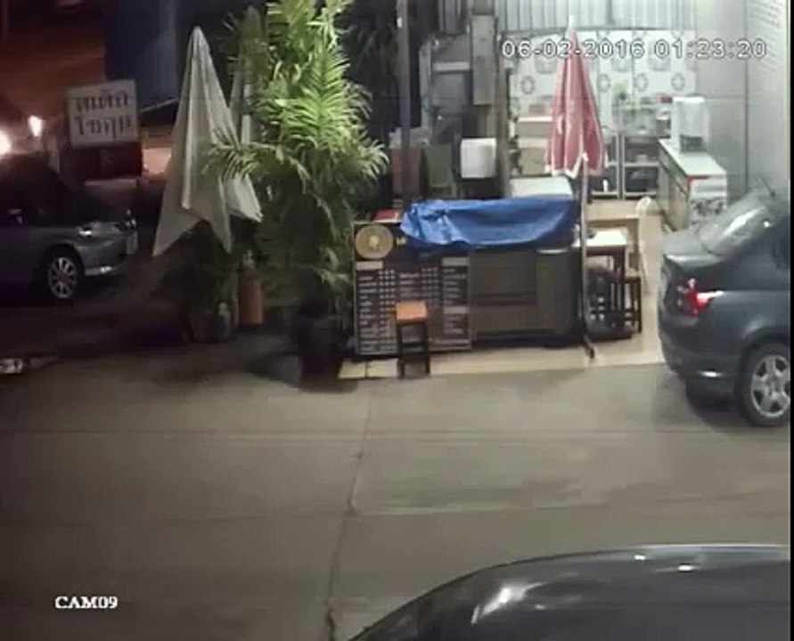 Lucky Escape For Thai Couple Sat In Parked Car