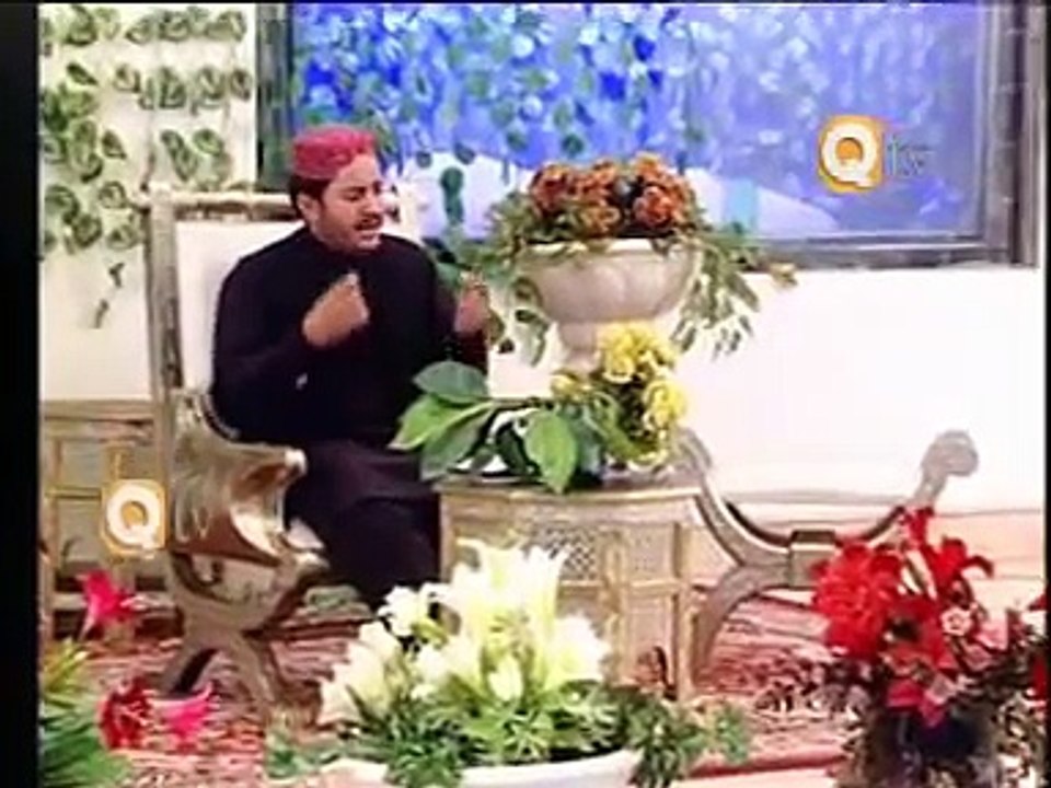Mery Aaqa(S.A.W) aao k mudat hue hai by shahbaz qamar fareedi