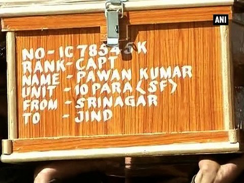 Wreath laying ceremony of Pampore encounter martyrs held in J-K