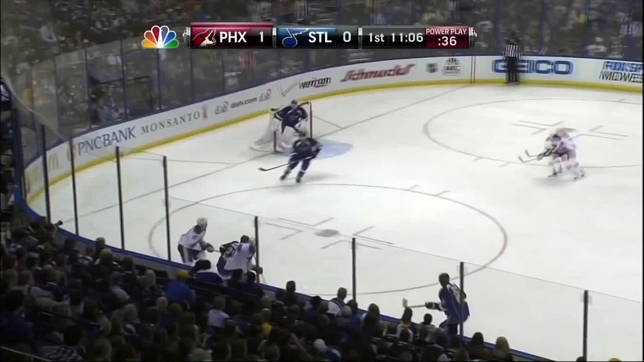 Brian Elliott robs Gilbert Brule. Phoenix Coyotes vs St. Louis Blues 4612 NHL Hockey