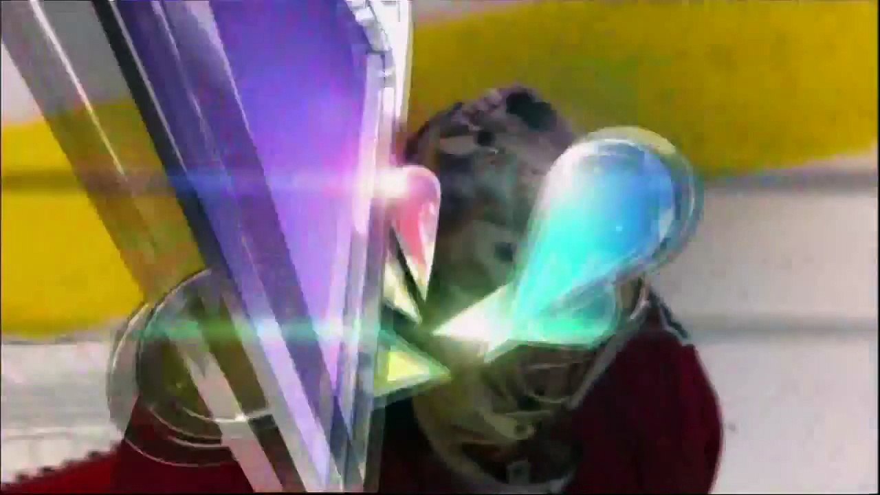 Mike Smith save on Justin Williams. Los Angeles Kings vs Phoenix Coyotes Game 2 51512 NHL Hockey