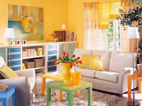 Гостиная в желтом цвете