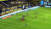 Carlos Tevez scores classy free-kick for Boca Juniors v Newell’s