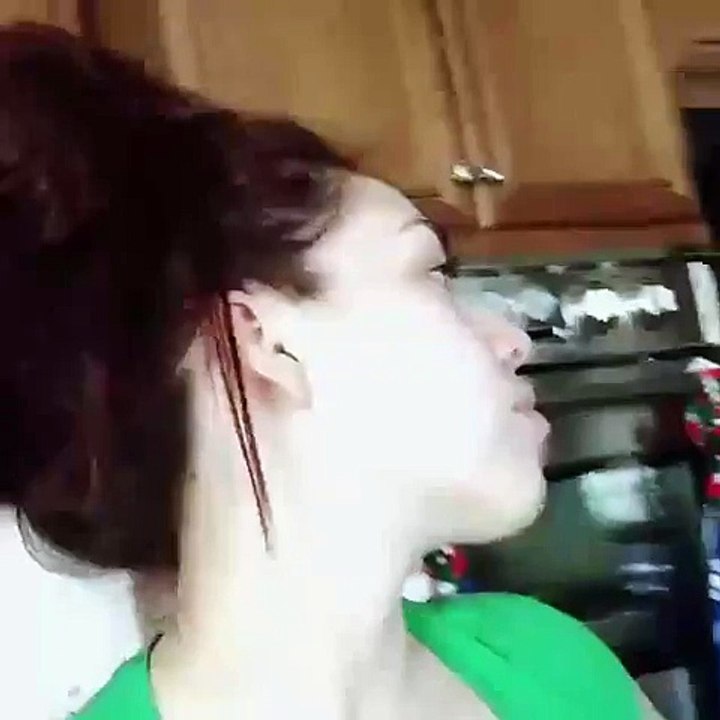 Funny Videos 2015 - When you finally see the girl who been hitting up bae