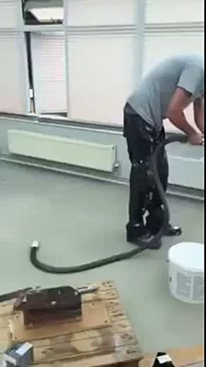 Funny Videos 2015 - Who said men can't hoover...