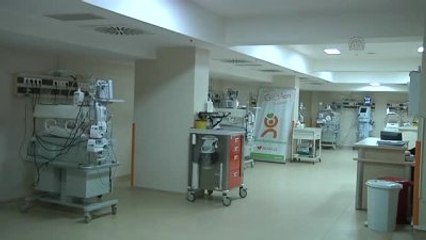 Bebeklerde Göbek Kordonu, 3 Dakika Sonra Kesilmeli