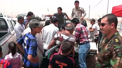 Halk, korku ve panik içinde Musul'dan kaçıyor