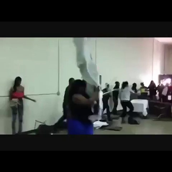 Cewek ini Kuat Aja