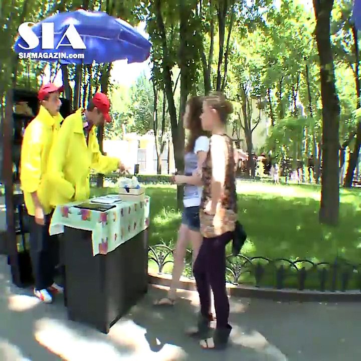 Funny Video - Penetration Hand