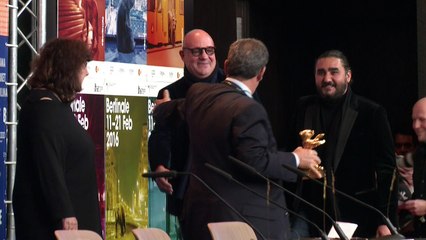 Berlinale: le festival récompense un film sur les réfugiés (2)