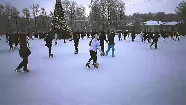 Как правильно кататься на коньках