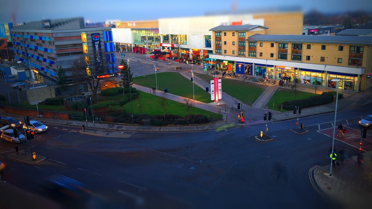 Cambridge hyperlapse/timelapse - traffic at dusk