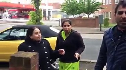 Pakistan lady fighting 2016