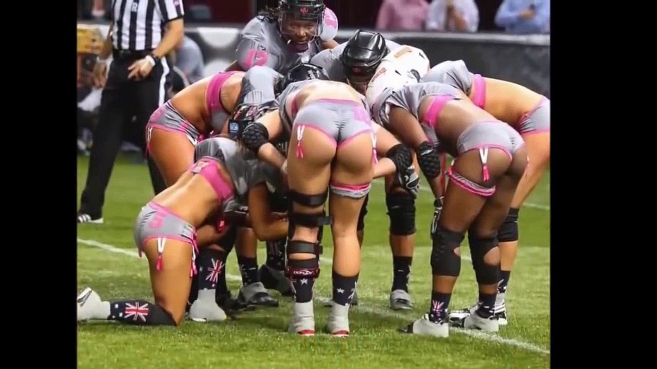 Funny Video Clips Oops Moments    Right Moment Pics   Sports Fails | SportsMania