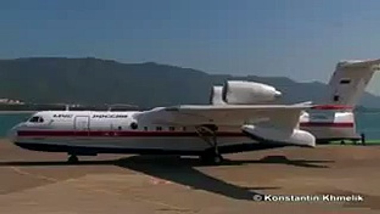 Watch How Plane Take Off From Water Amazing Video