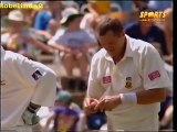 You will laugh after watching funny Ball tempering of this player