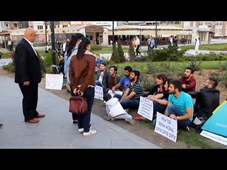 Sivas'ta öğrencilerden ilginç protesto
