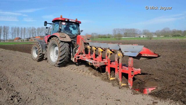 Case IH Puma 225 cvx & Aerts Vario Rapide 5 schaar
