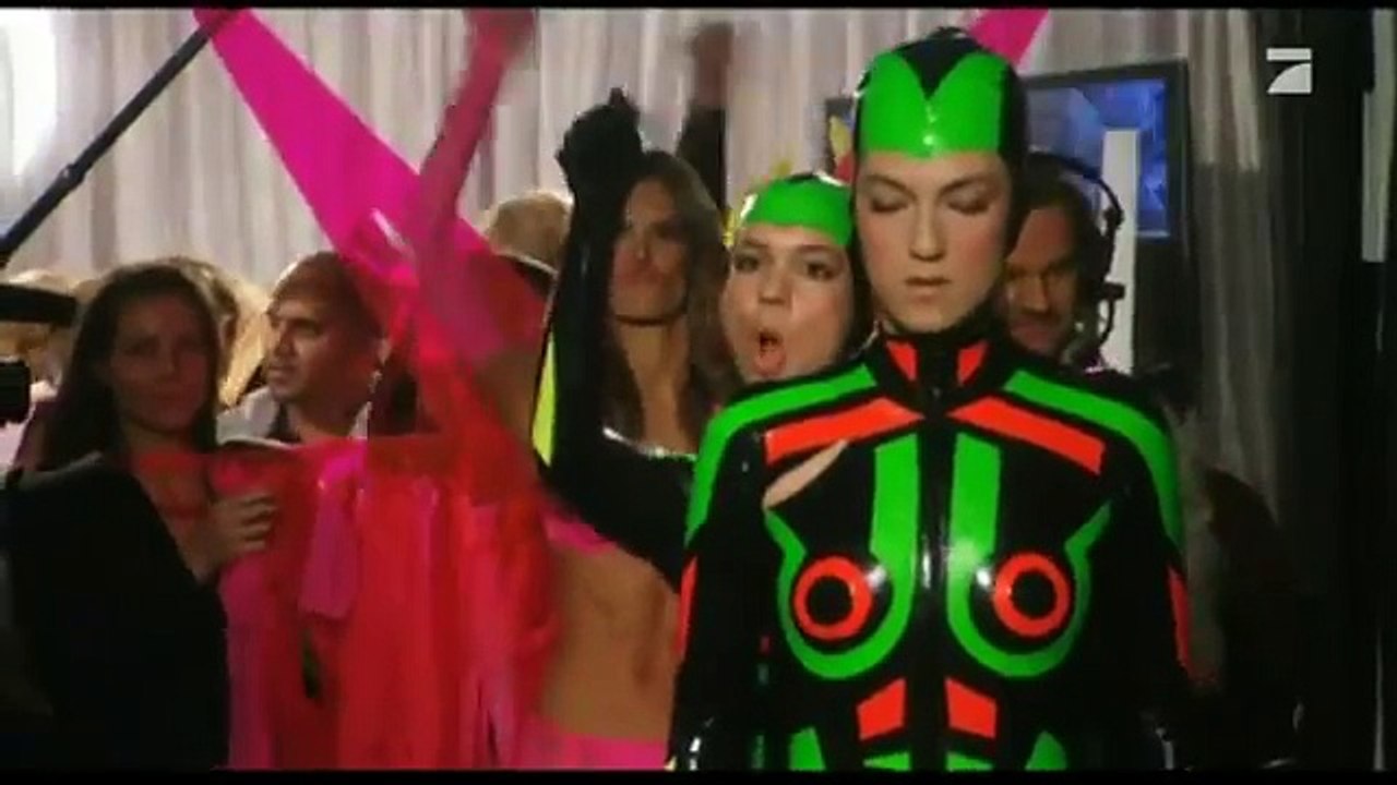 Black Eyed Peas - Boom Boom Pow - Victoria's Secret