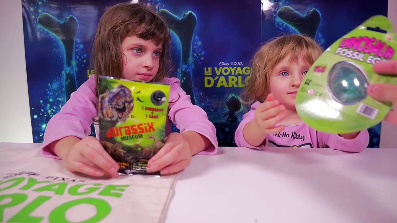 [FILM & JOUET] Le Voyage dArlo & dinosaures - Studio Bubble Tea unboxing dinosaurs
