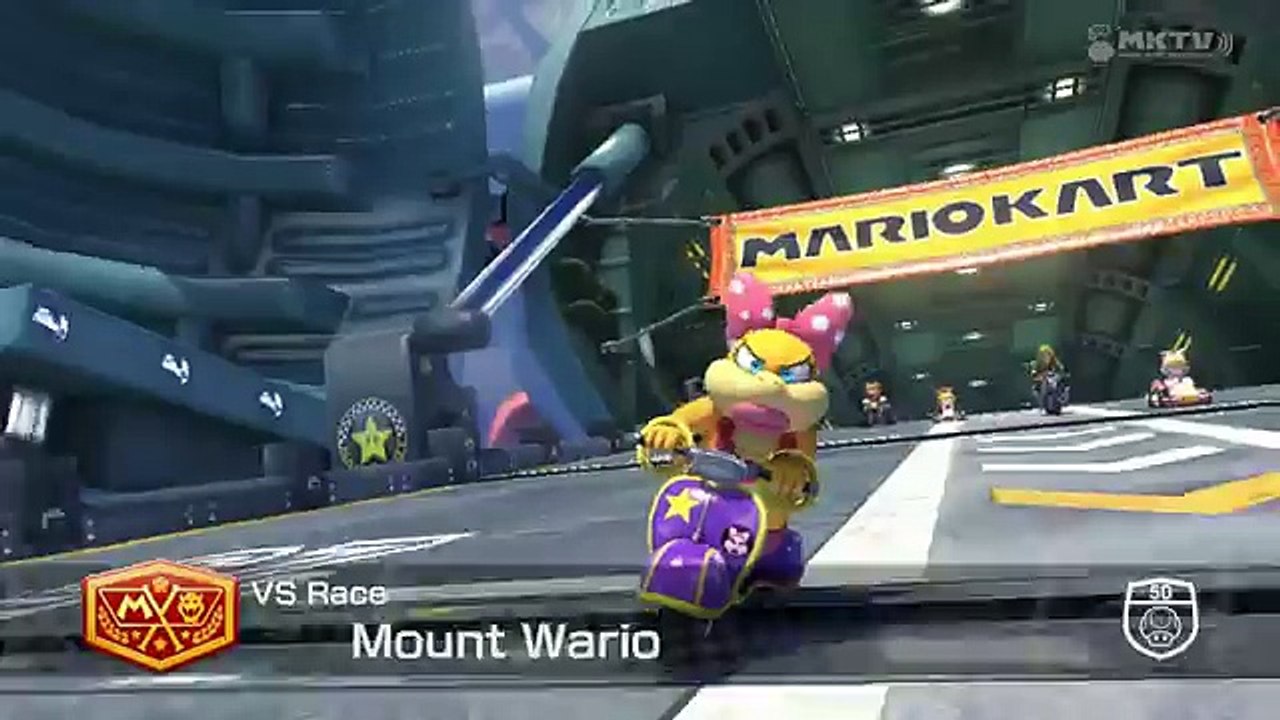 Mario Kart 8  Wendy O Koopa VS Race Mount Wario